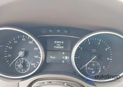 2011 Mercedes-Benz Ml 550 4Matic z USA, uszkodzony, nr VIN 4JGBB7CB9BA710578